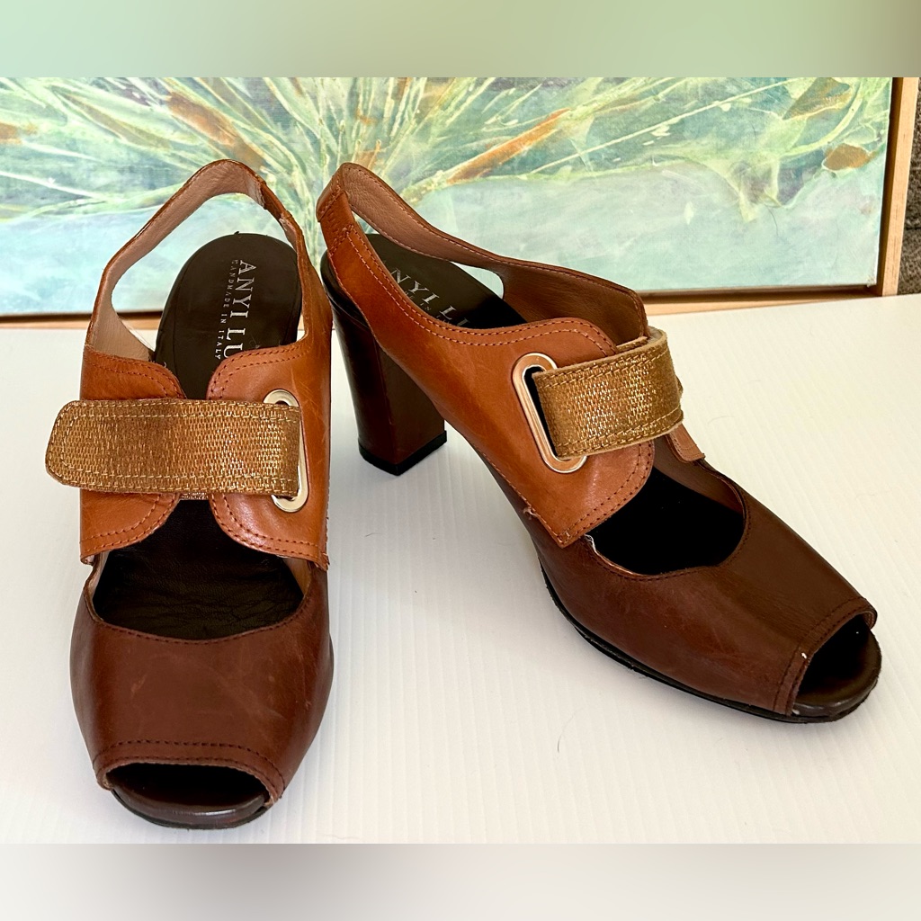 Anyi Lu Brown Leather Heels / 10
